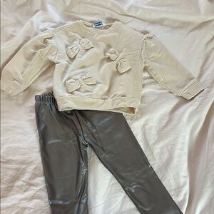 Mayoral Cream Sweatshirt with Gray pleather Pants Set size 3 fits like a 2T
